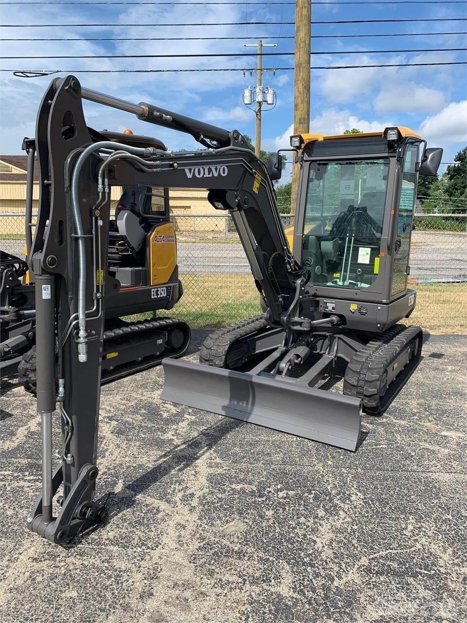 Volvo EC35D 小型挖掘机