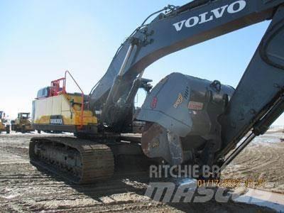 Volvo EC480EL 履带挖掘机