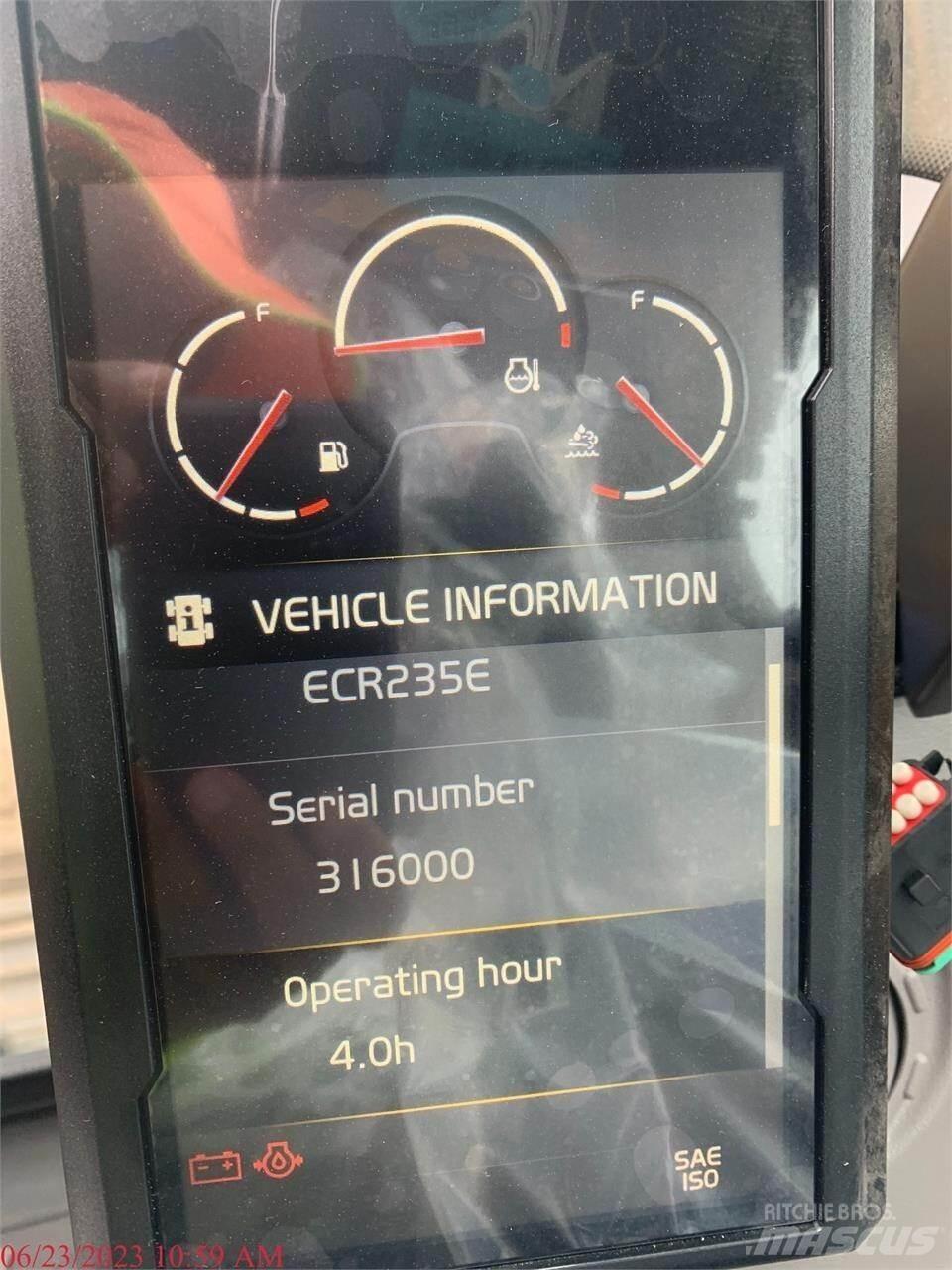 Volvo ECR235EL 履带挖掘机