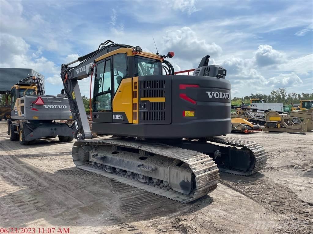 Volvo ECR235EL 履带挖掘机