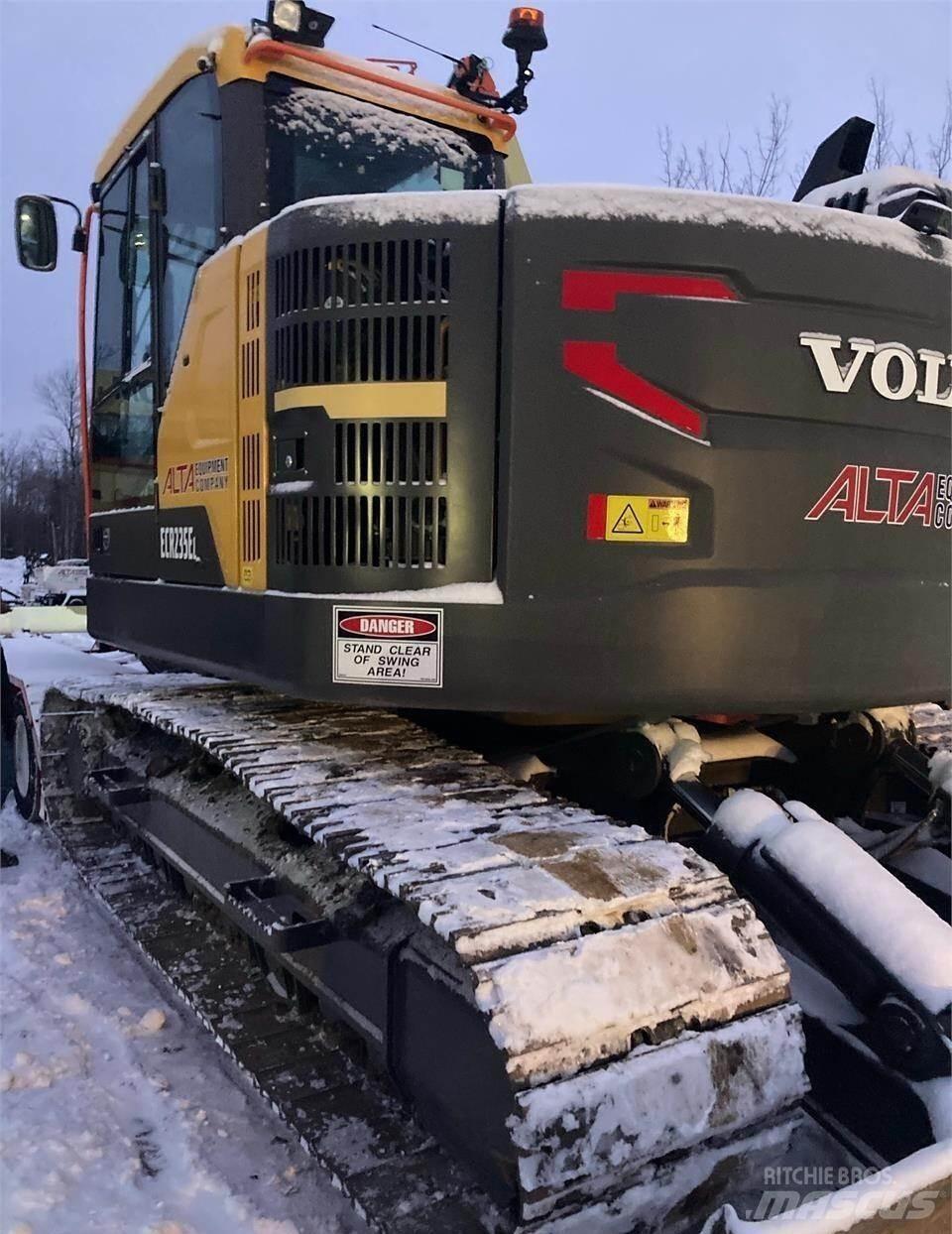 Volvo ECR235EL 履带挖掘机