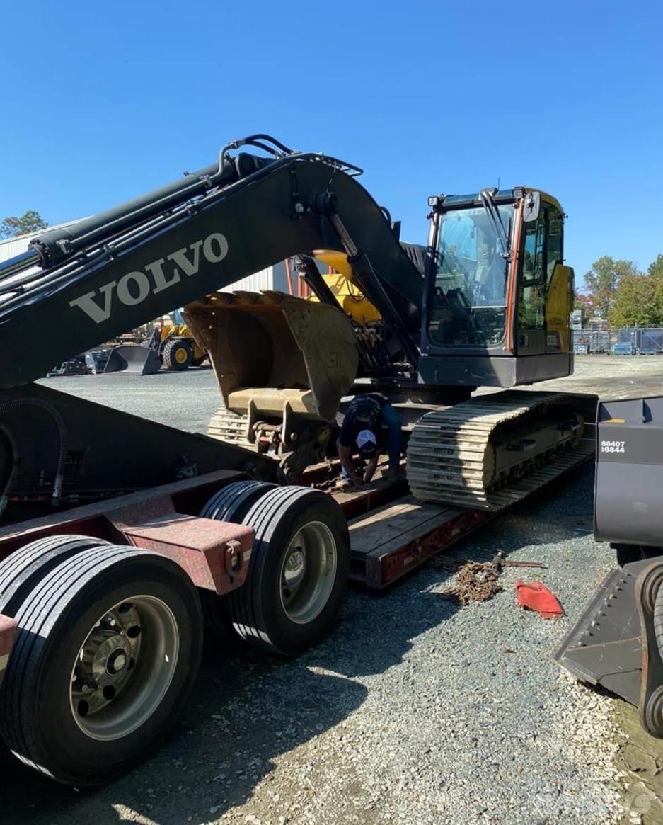 Volvo ECR235EL 履带挖掘机