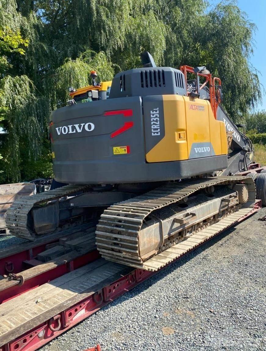 Volvo ECR235EL 履带挖掘机