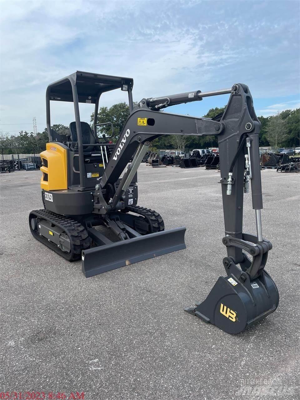 Volvo ECR25D 小型挖掘机