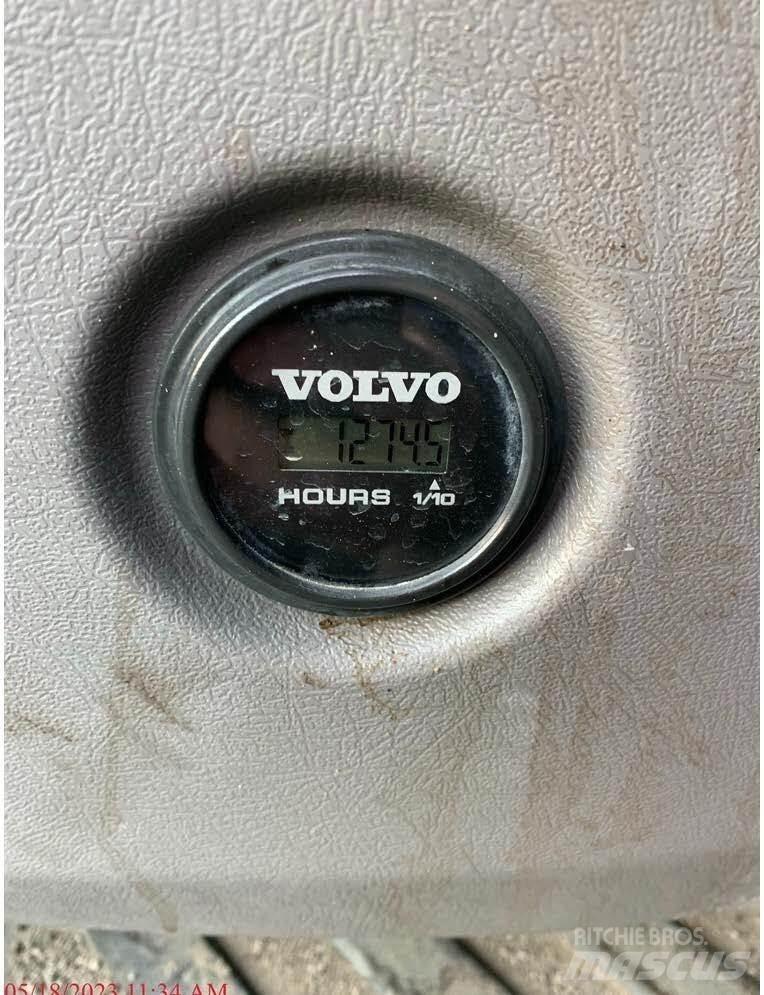 Volvo ECR88D 履带挖掘机