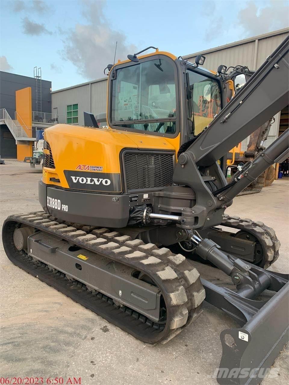 Volvo ECR88D 履带挖掘机