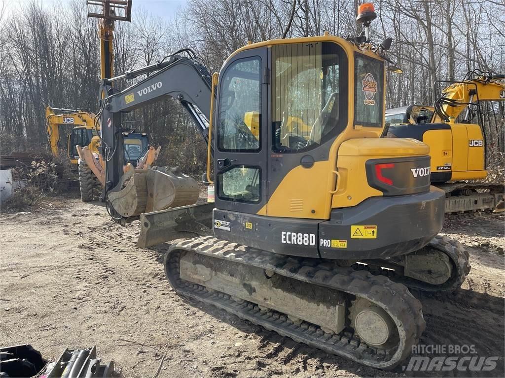 Volvo ECR88D 履带挖掘机