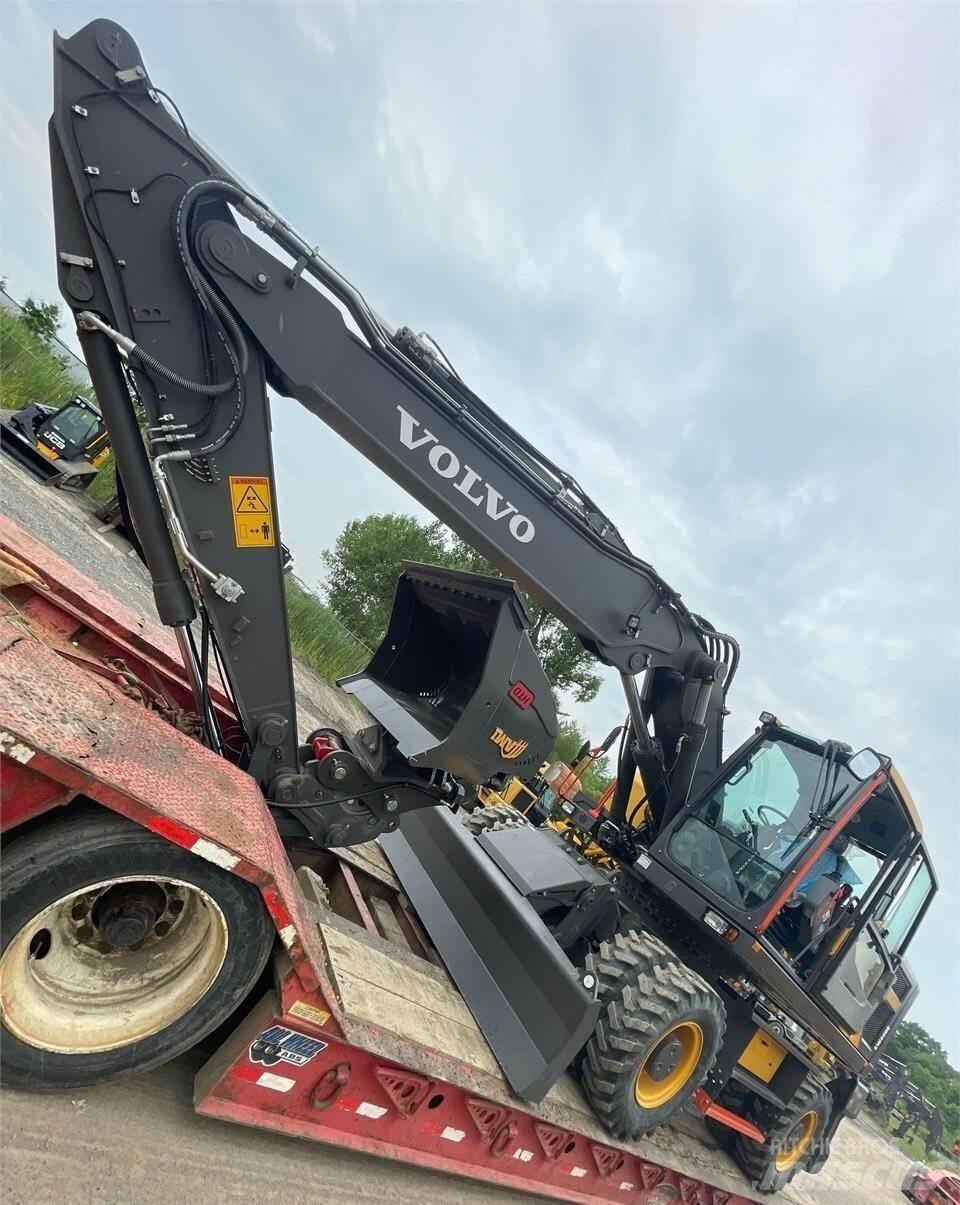 Volvo EW220E 轮式挖掘机