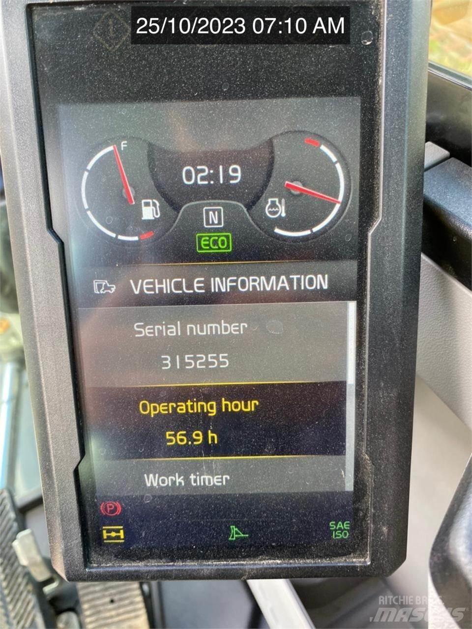 Volvo EW60E 轮式挖掘机