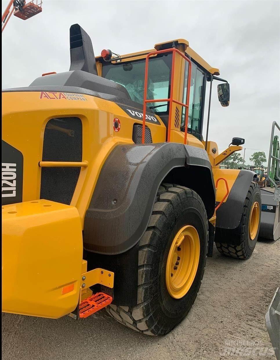 Volvo L120H 轮式装载机