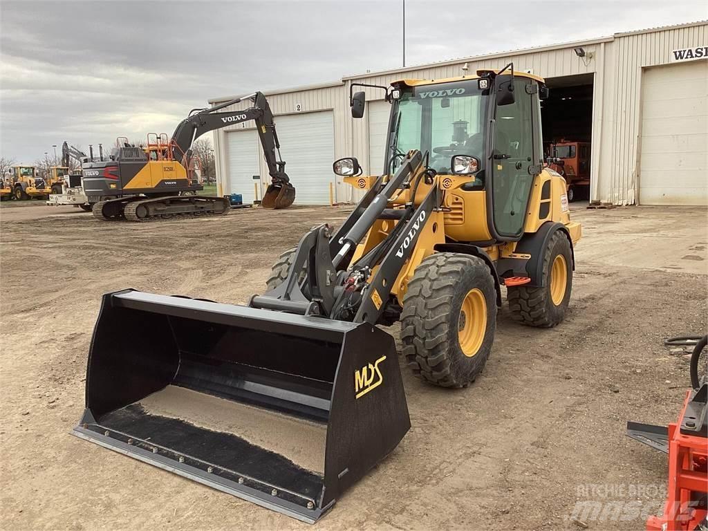 Volvo L25H 轮式装载机