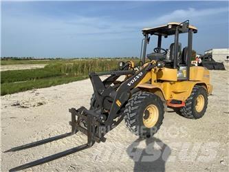 Volvo L30GS 轮式装载机