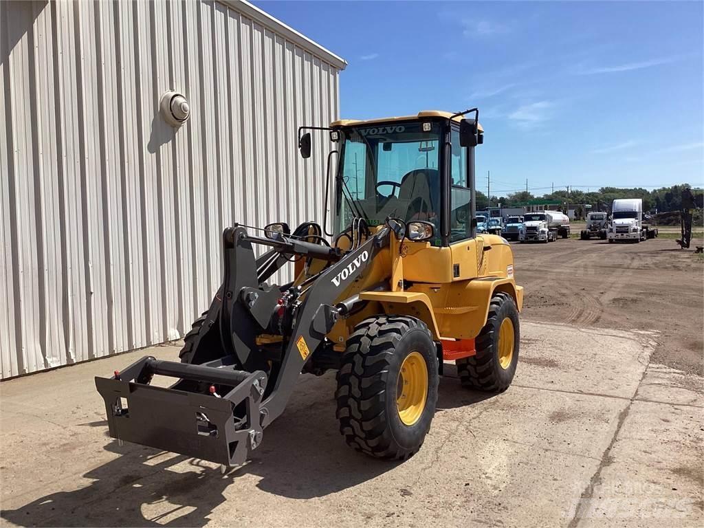 Volvo L30GS 轮式装载机