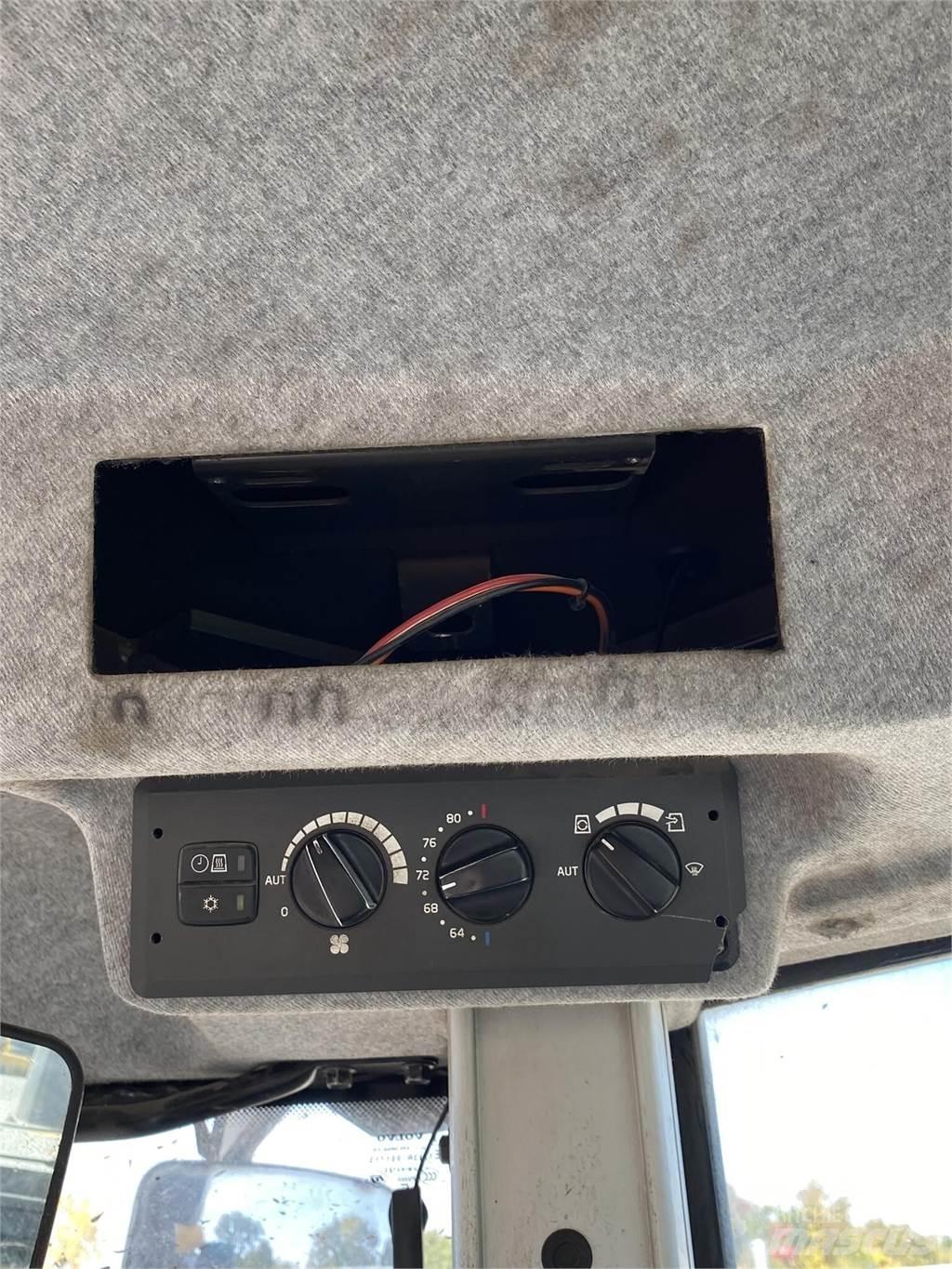 Volvo L350H 轮式装载机