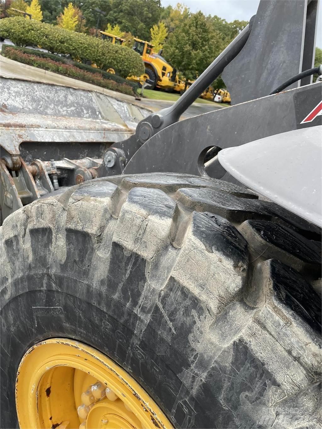 Volvo L70H 轮式装载机