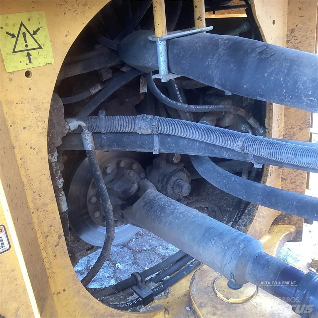 Volvo L90H 轮式装载机