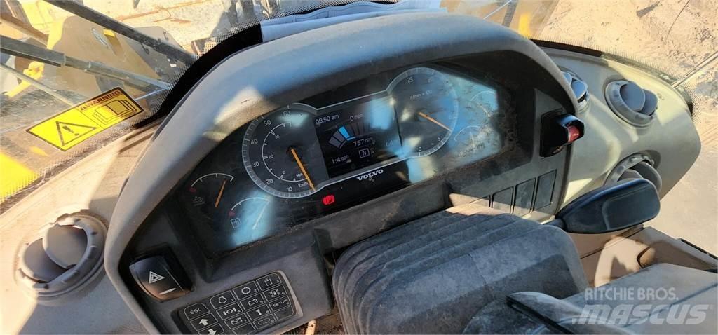 Volvo L90H 轮式装载机