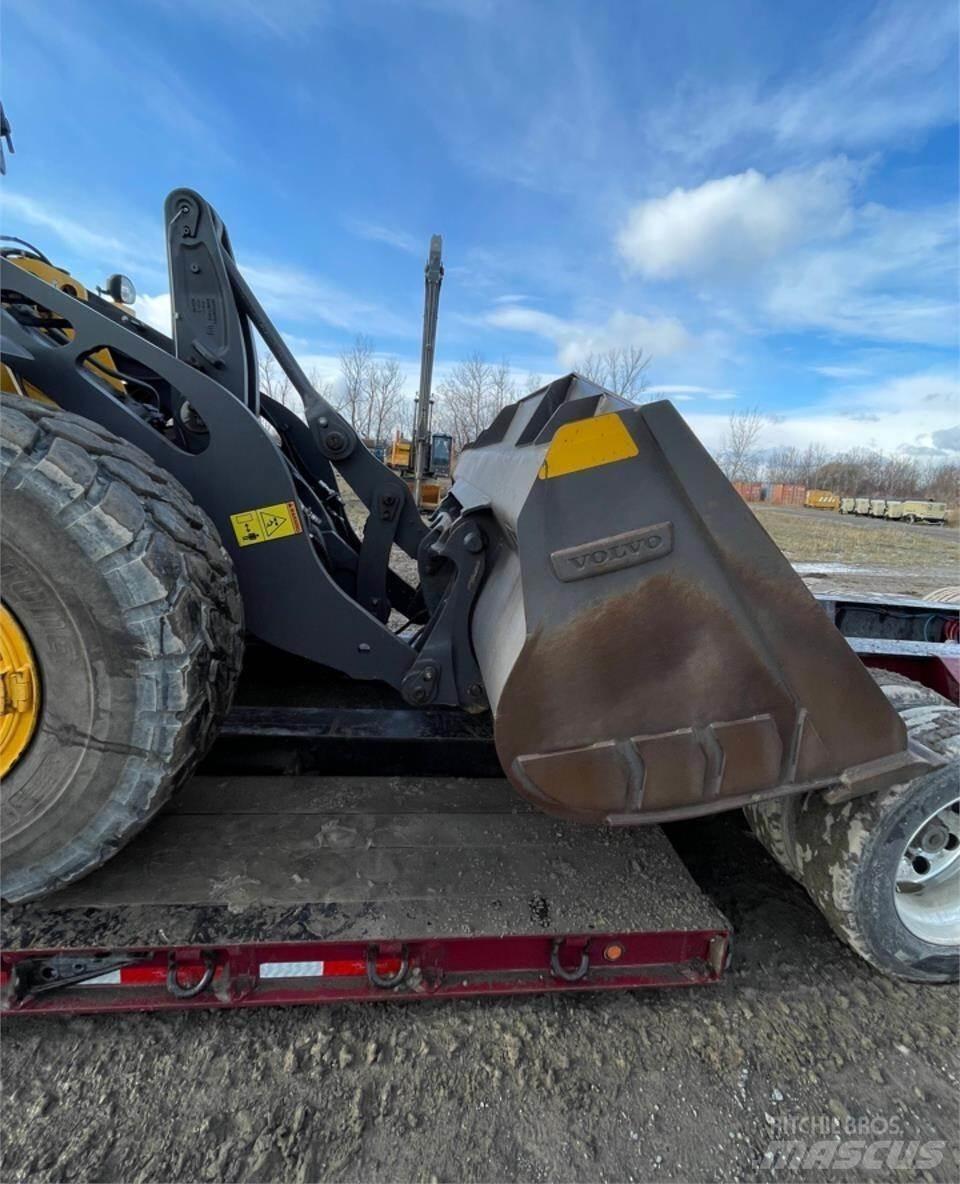Volvo L90H 轮式装载机