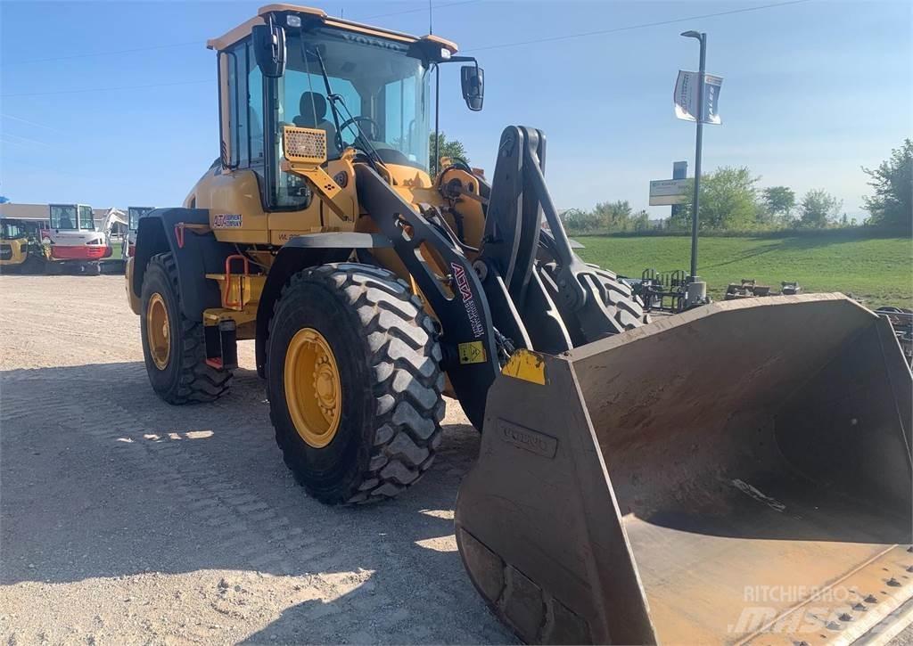 Volvo L90H 轮式装载机