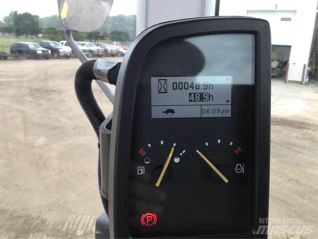 Volvo SD75B 双轮压路机