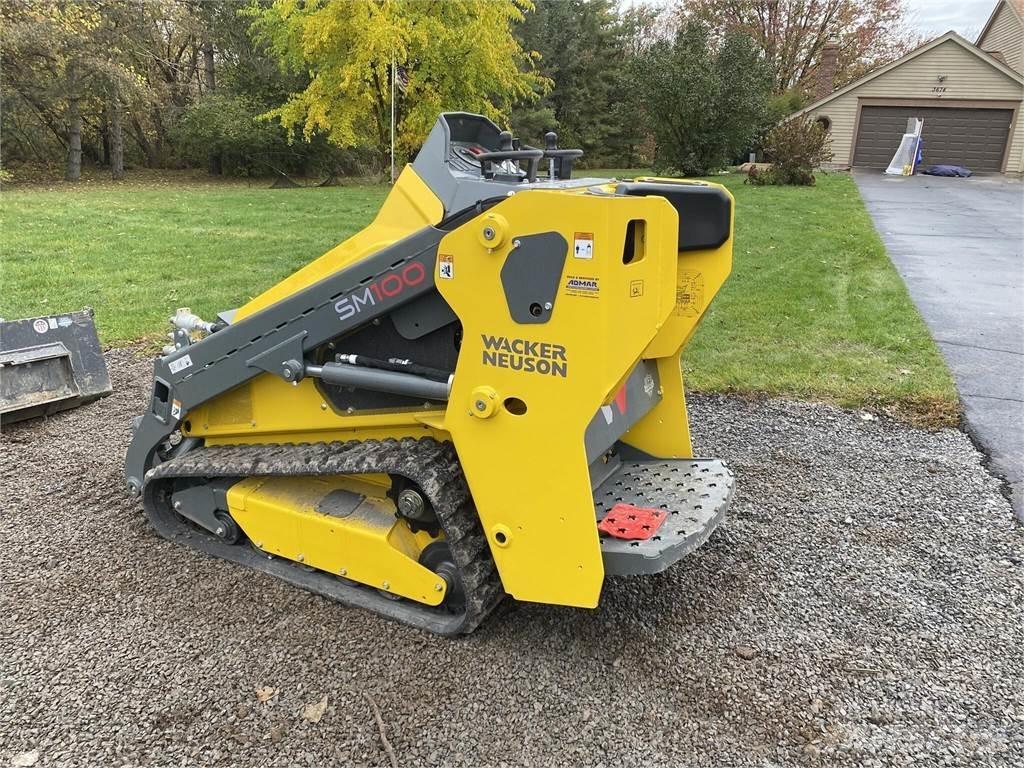 Wacker Neuson SM100 滑移装载机