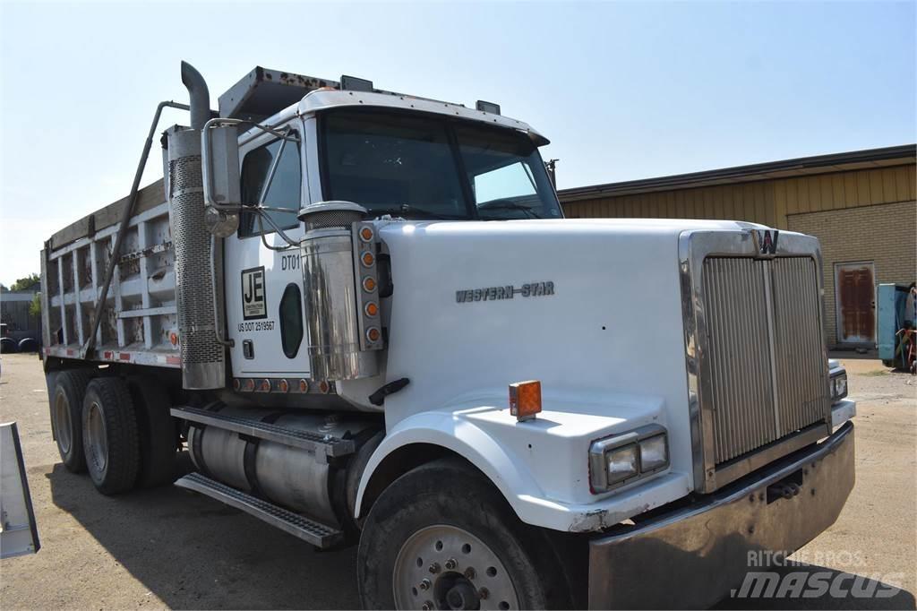 Western Star 4900FA 自卸式货车