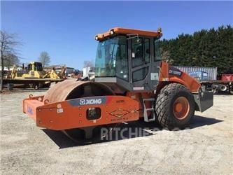XCMG CV122PD 双轮压路机