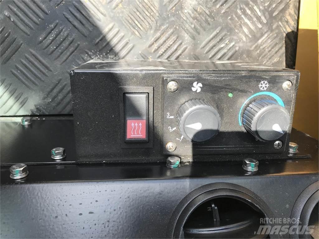 XCMG CV83PDU 垃圾压实机