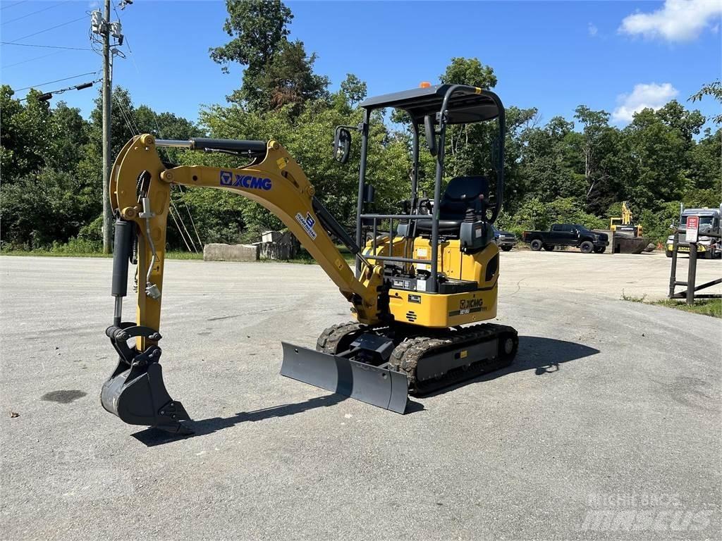 XCMG XE18U 小型挖掘机