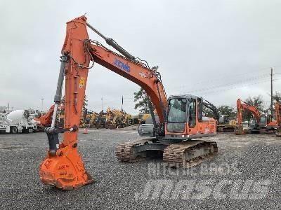 XCMG XE210CU 履带挖掘机