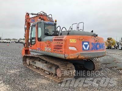 XCMG XE210CU 履带挖掘机