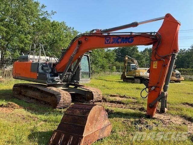 XCMG XE210U 履带挖掘机
