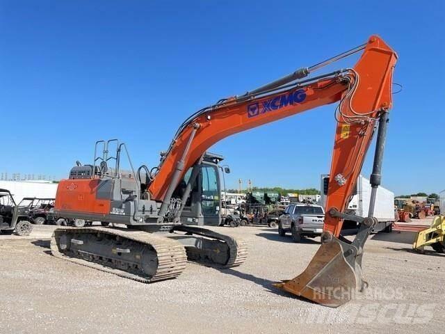 XCMG XE210U 履带挖掘机