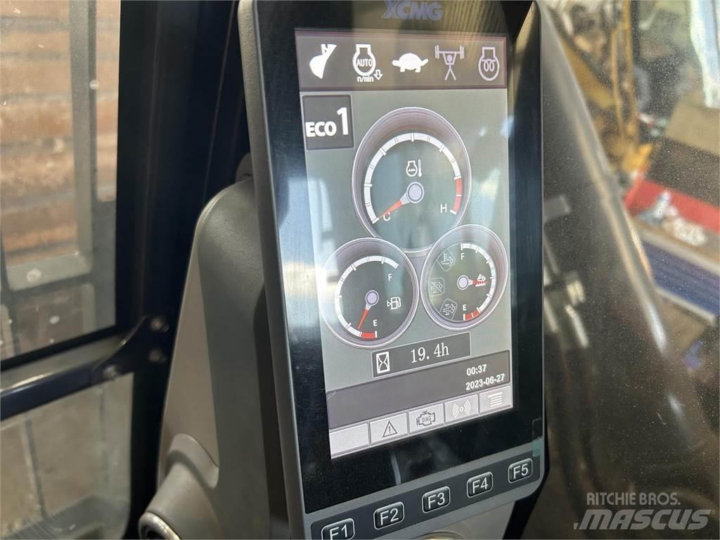 XCMG XE360U 履带挖掘机