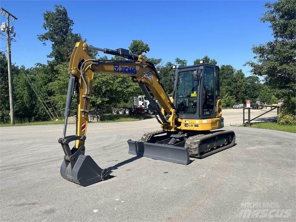 XCMG XE55U 小型挖掘机