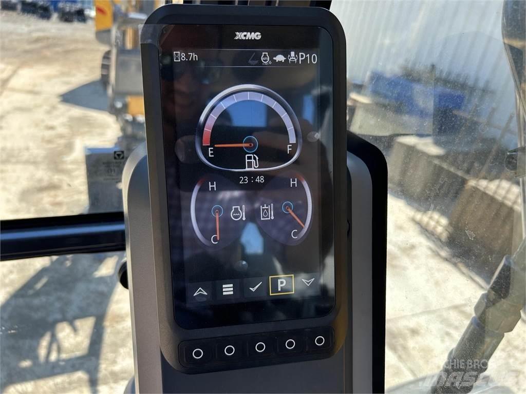 XCMG XE75U 履带挖掘机