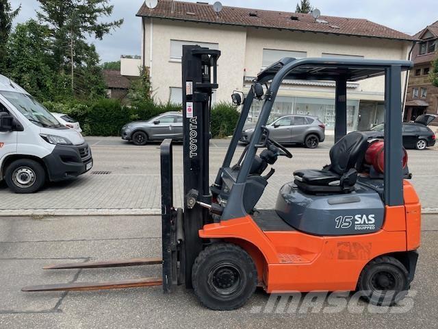 Toyota 42-7FGF15 天然气叉车