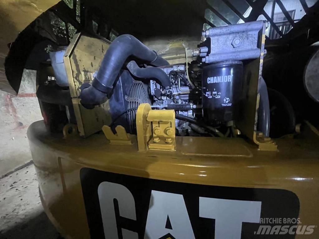 CAT 307 D 履带挖掘机