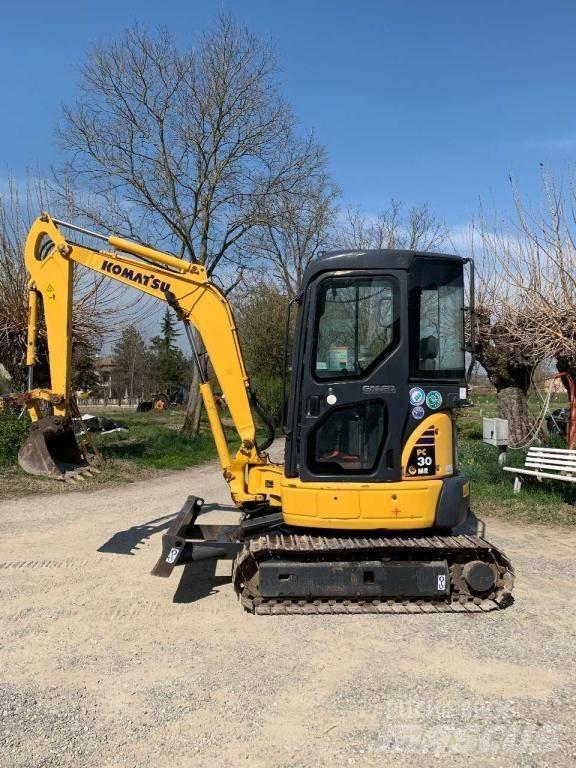 Komatsu PC 30 MR-2 小型挖掘机