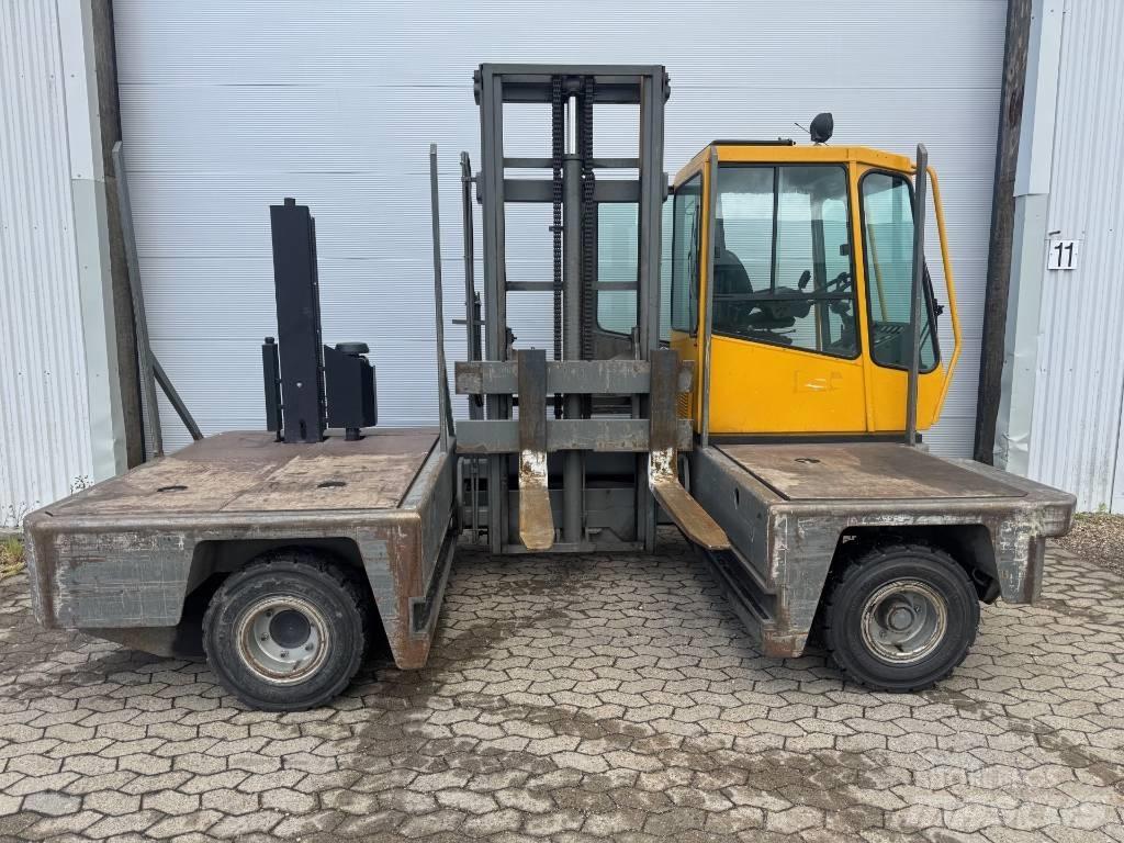 Baumann HX 40 侧卸式铲车