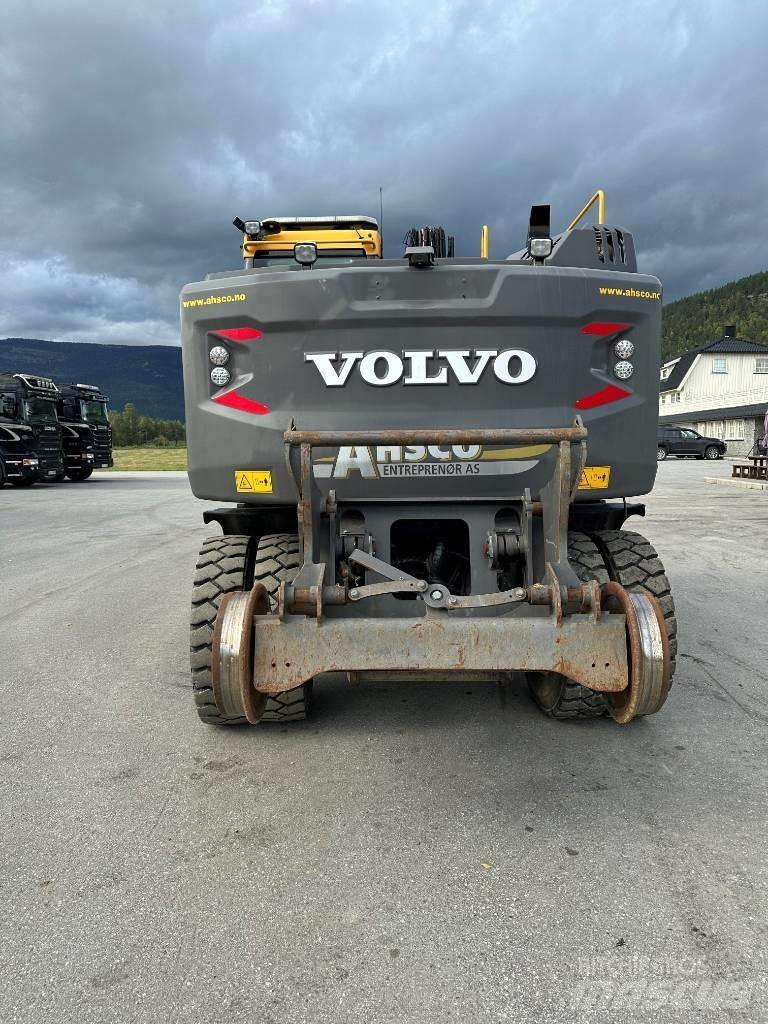 Volvo EW 160 E 轮式挖掘机