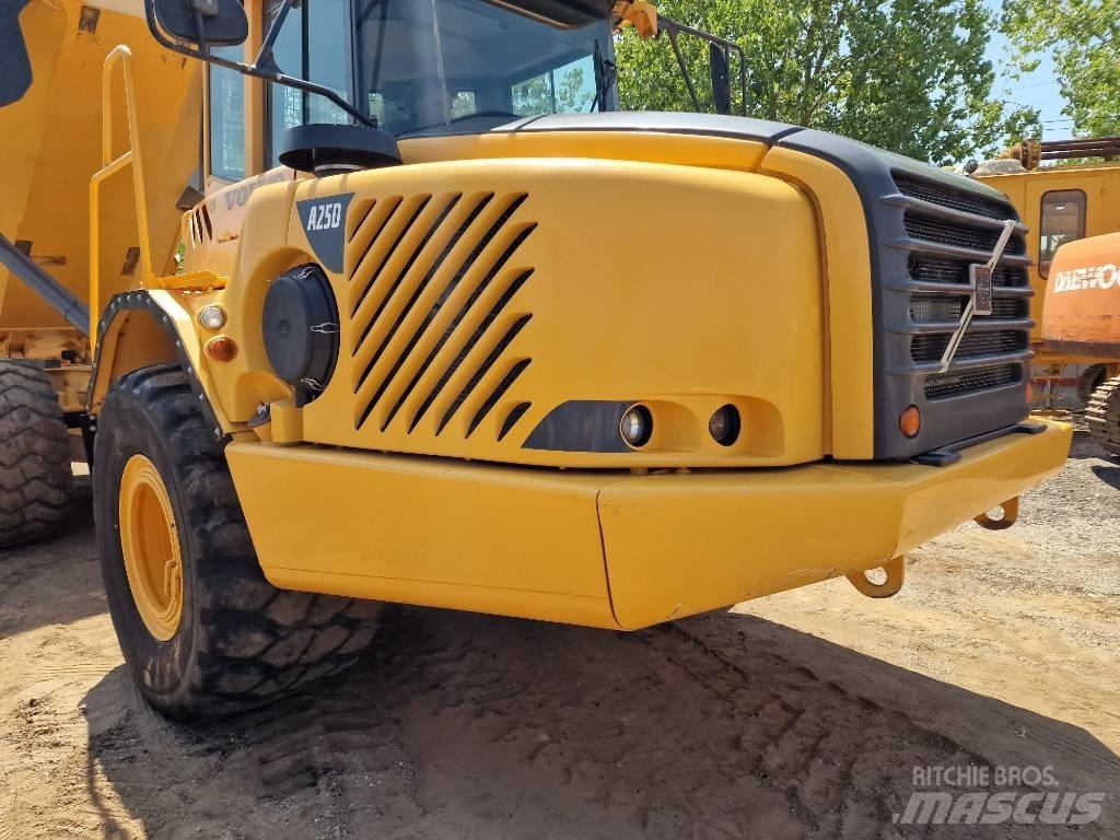 Volvo A 25 D 铰接式自卸车