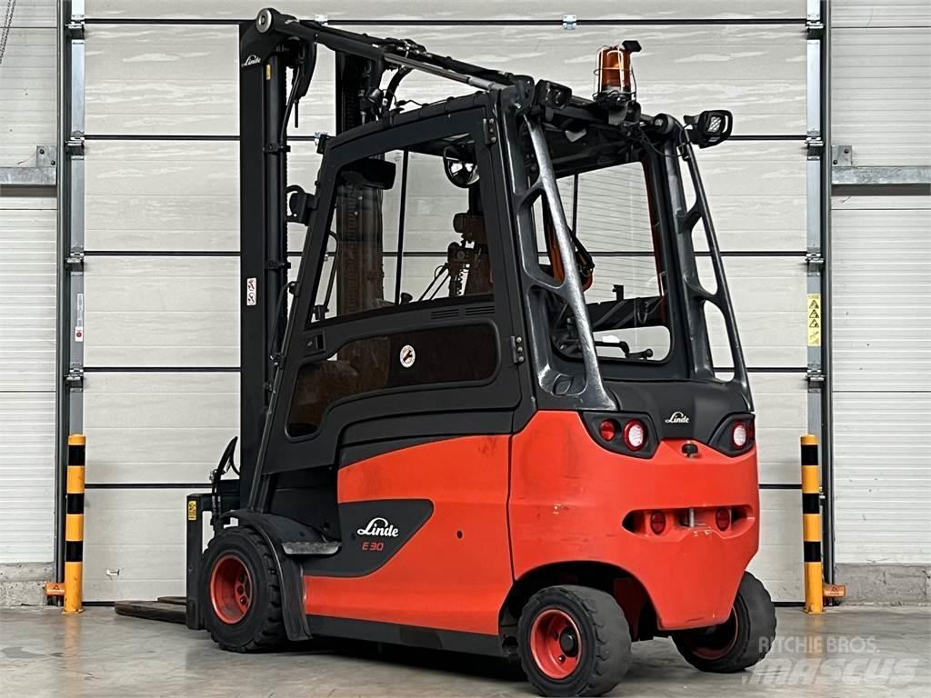 Linde E30/600HL 电动叉车