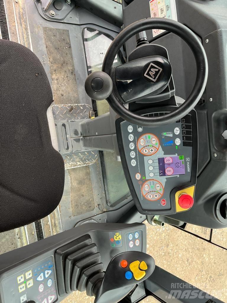 Hamm DV+ 70i VO-S 双轮压路机