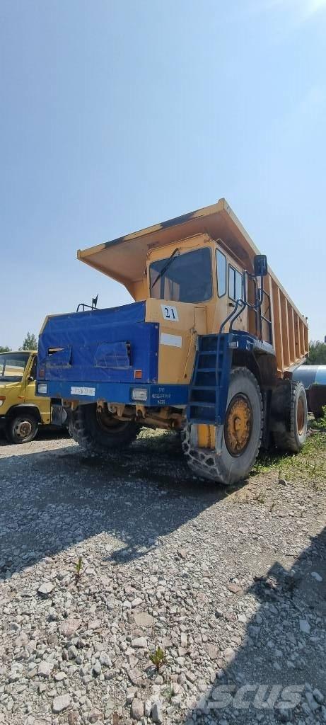 Belaz 75473 刚性自卸车