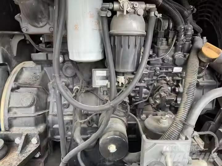 Doosan DX75 履带挖掘机