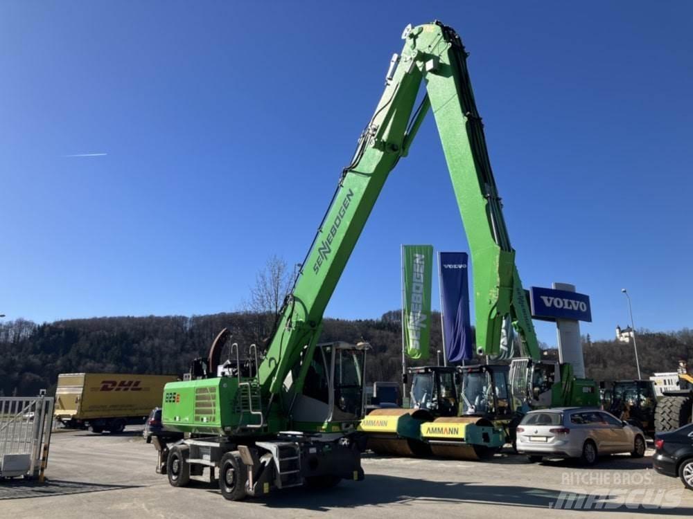 Sennebogen 825E 工业挖掘机