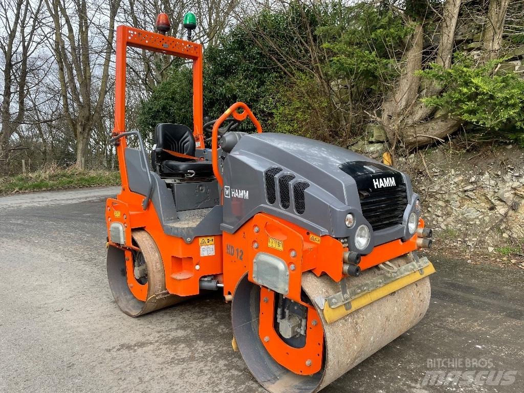 Hamm HD 12 双轮压路机