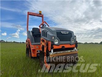 Hamm HD10 双轮压路机
