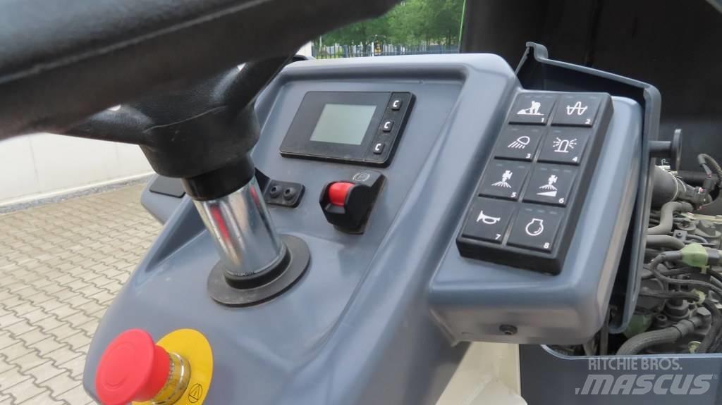 Dynapac CC1200 VI 双轮压路机